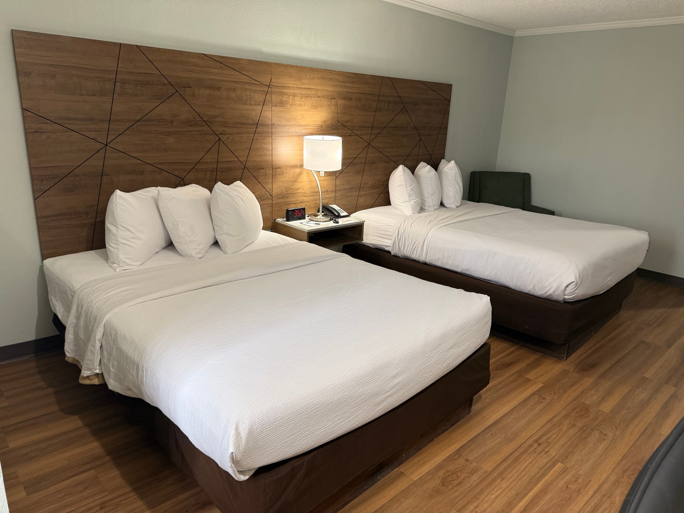 Guest room at Wingate by Wyndham Livonia